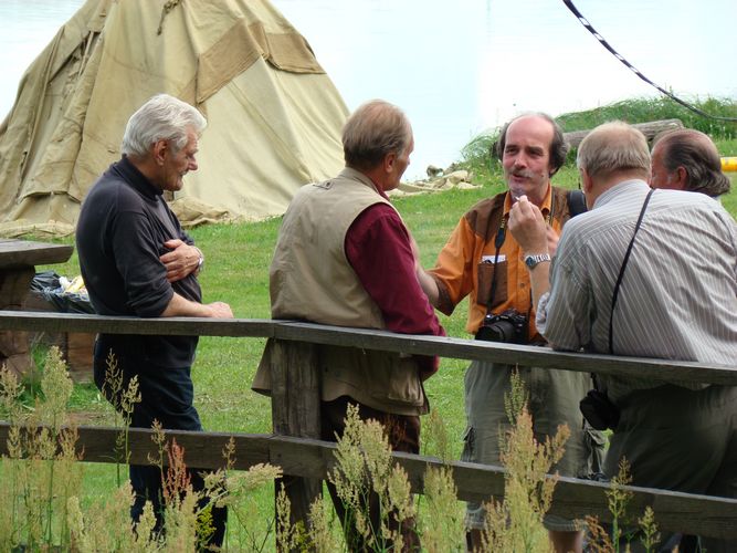 YL2KA_man ari ir VHF